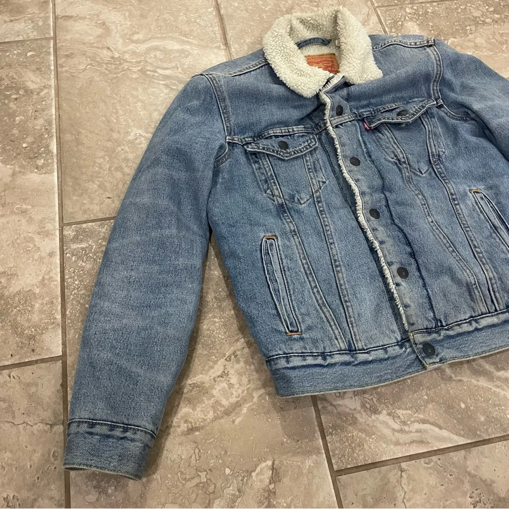 Levi’s Men’s Sherpa Trucker Denim Jacket sz‎ Small